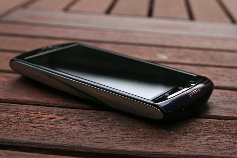 Для смартфонов Xperia arc и Xperia neo появилось официальное обновление